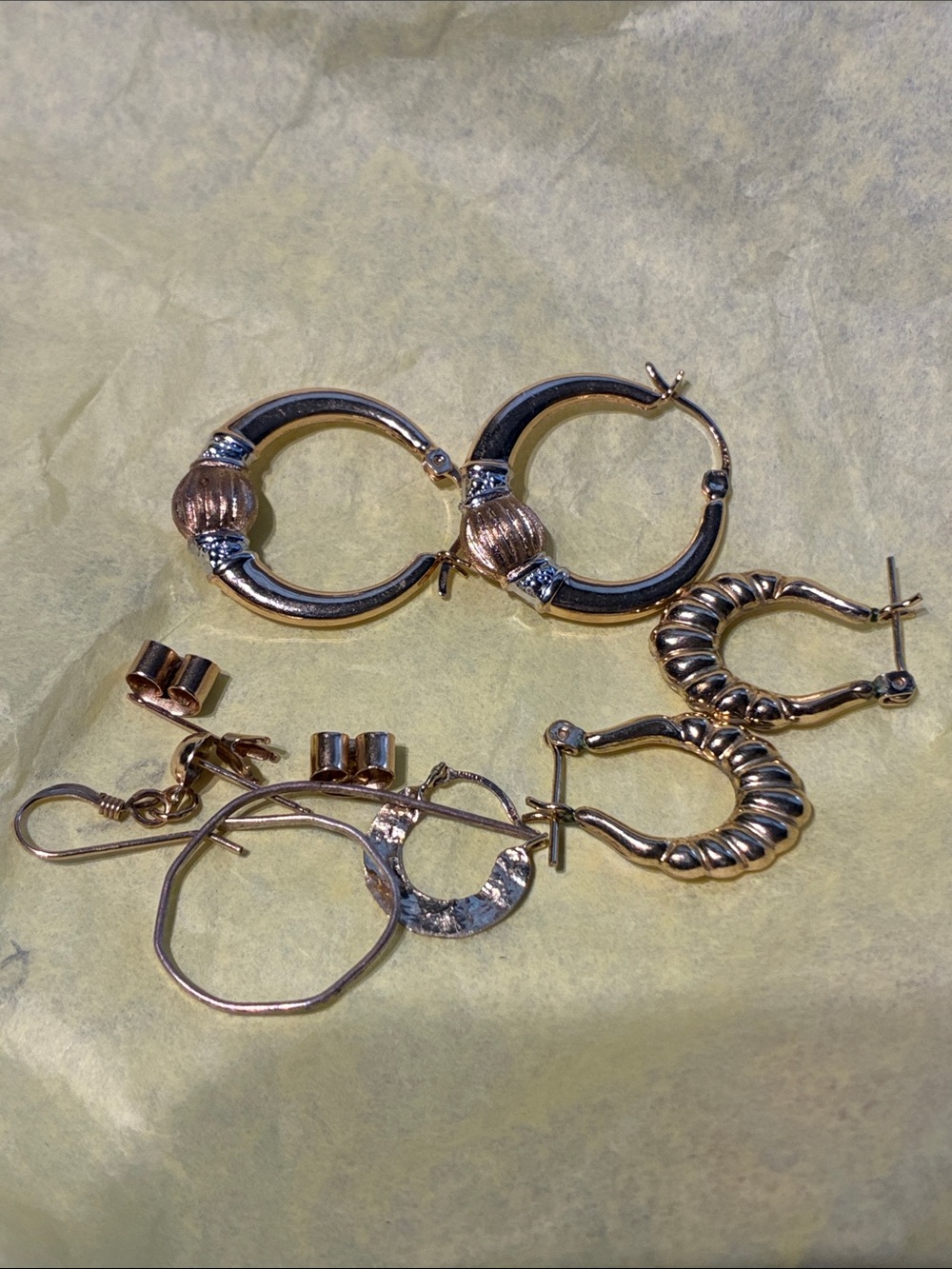 10K Earrings (2 Pair) and Other 10 K Pieces
3.85 Grams